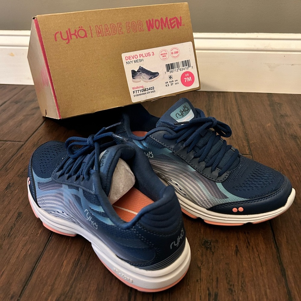 Ryka Women's, Devotion Plus 3 Walking Shoe Size 7 NIB